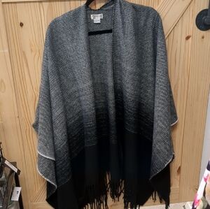 Black and Gray Women's Tunic